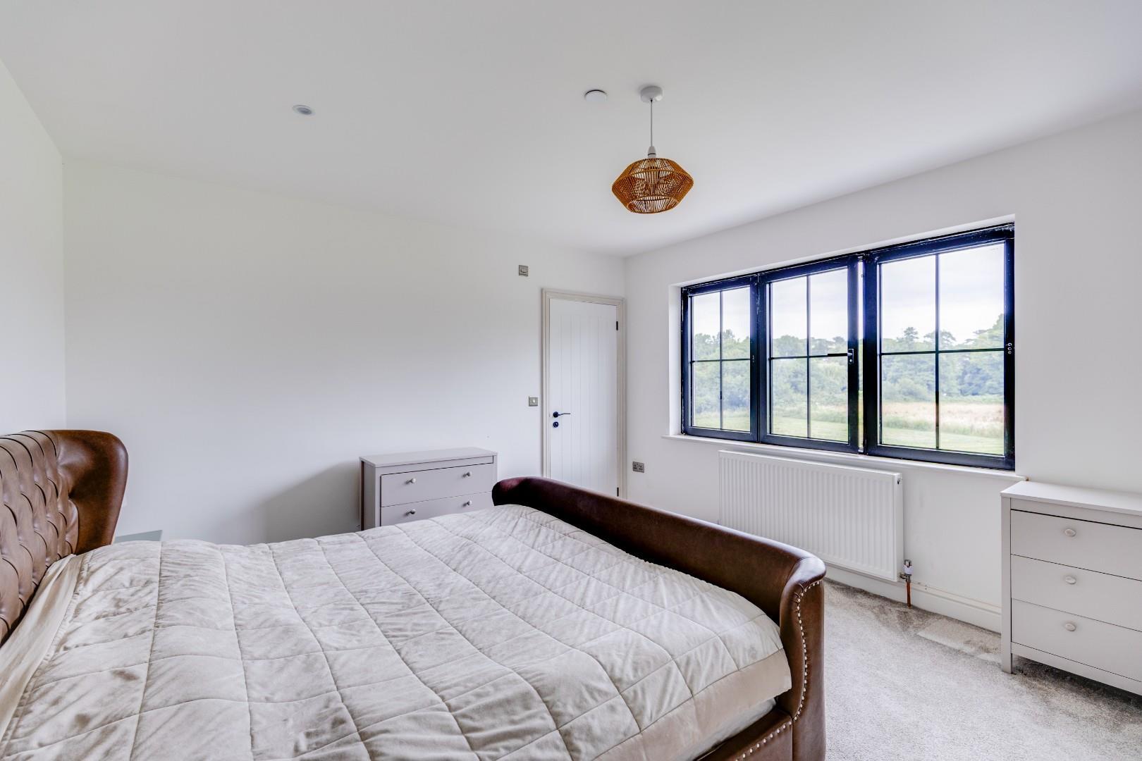 Chestnut House, Peterston Super Ely, Vale of Glamorgan, CF5 6LQ
